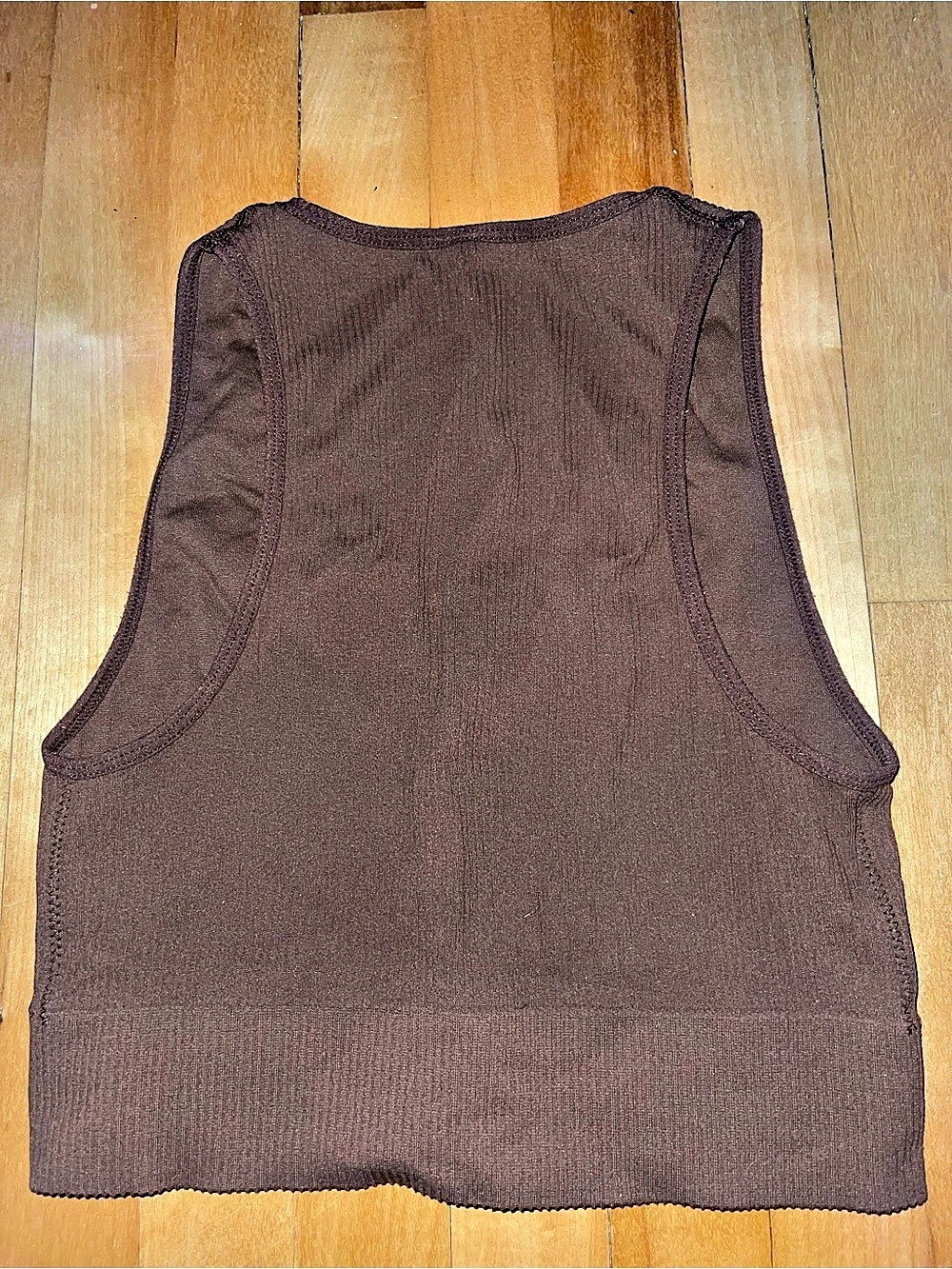 Garage V-Neck Ribbed Tank Top🤎 - Picture 2 of 3